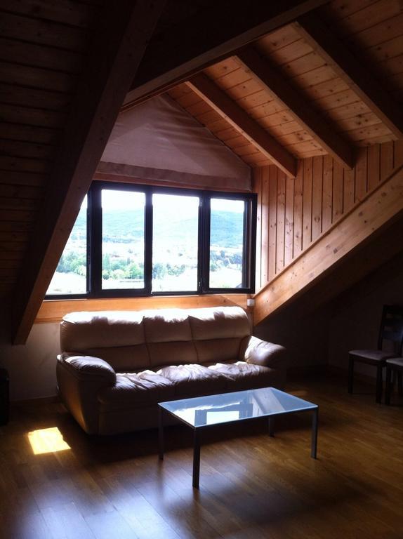 Atico Balcon De Jaca II Apartment Exterior photo
