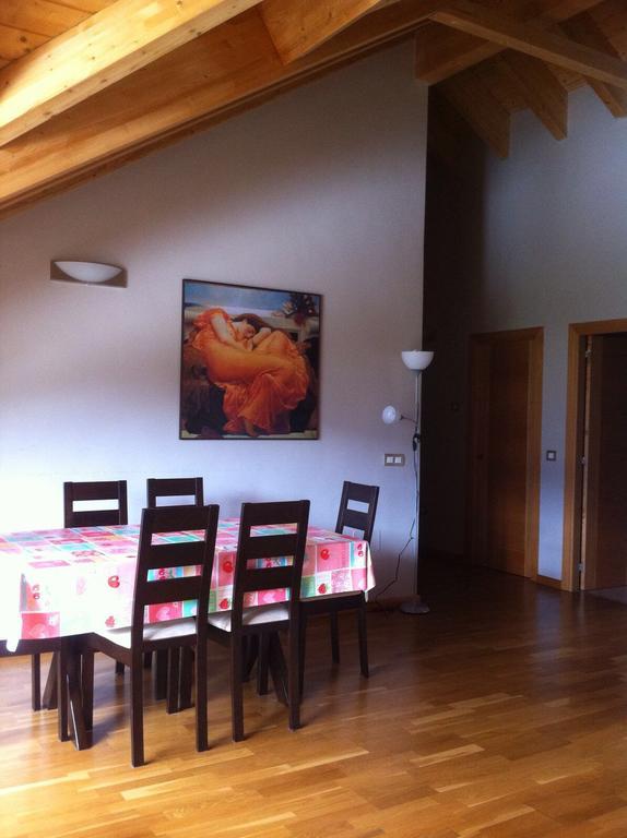 Atico Balcon De Jaca II Apartment Exterior photo